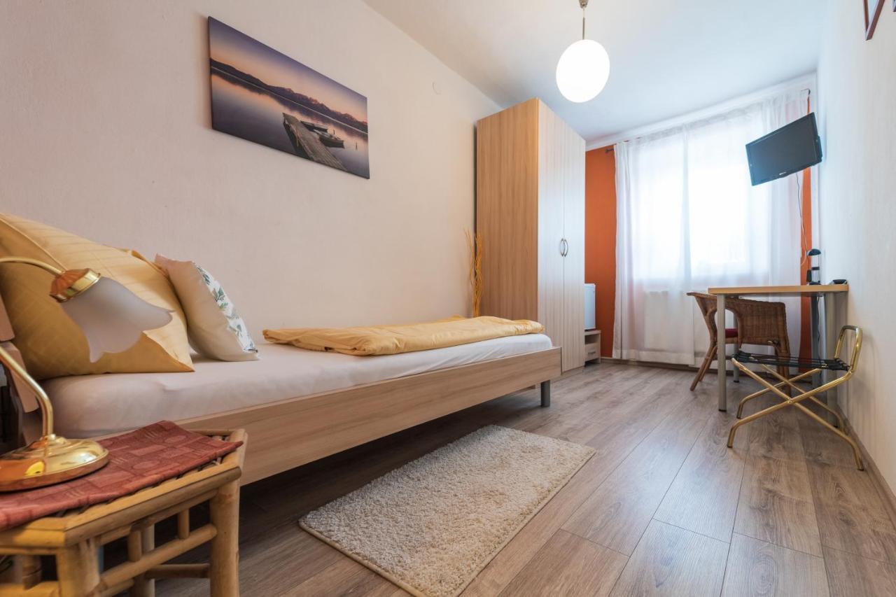 Gasthof Zur Seeburg Seekirchen am Wallersee Εξωτερικό φωτογραφία